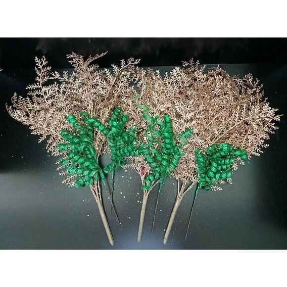 Hobby Lobby Other - Hobby Lobby Large Christmas Holiday Floral Decor Pine Leaf Gold-Glitter Plastic